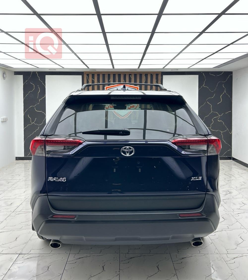 تويوتا راف 4